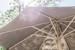 Brafab Reggio Parasol Ø300 Cm, Taupe 11 Brafab Reggio Parasol Ø300 Cm, Taupe -Hay Sales Store brafab reggio wooden parasol 3m 10