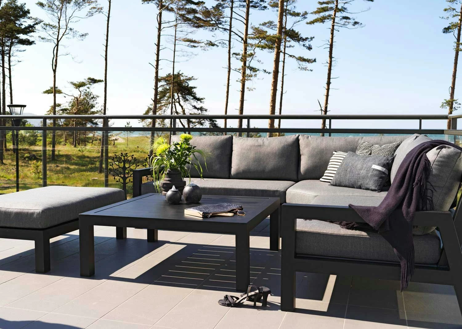 Brafab Stettler Corner Sofa 5-Seater, Black/Grey 3 Brafab Stettler Corner Sofa 5-Seater, Black/Grey - Image 3