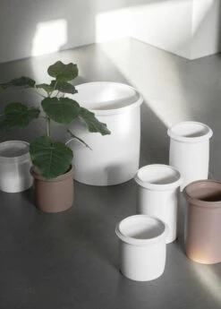 DBKD Kruset Pot Matte White, XL 5 DBKD Kruset Pot Matte White, XL -Hay Sales Store dbkd kruset pot matte white 1 1