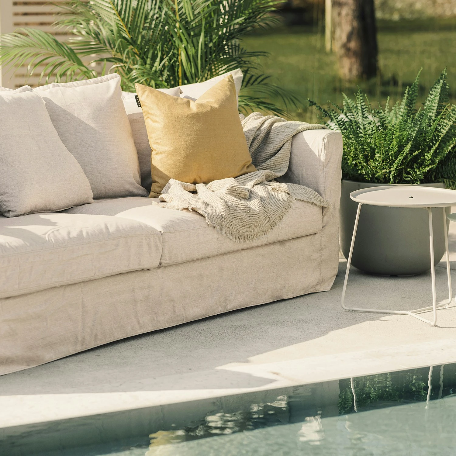 Le Grand Air 3-Seater Sofa Outdoor Sunbrella, Canvas Beige 6 Le Grand Air 3-Seater Sofa Outdoor Sunbrella, Canvas Beige - Image 6