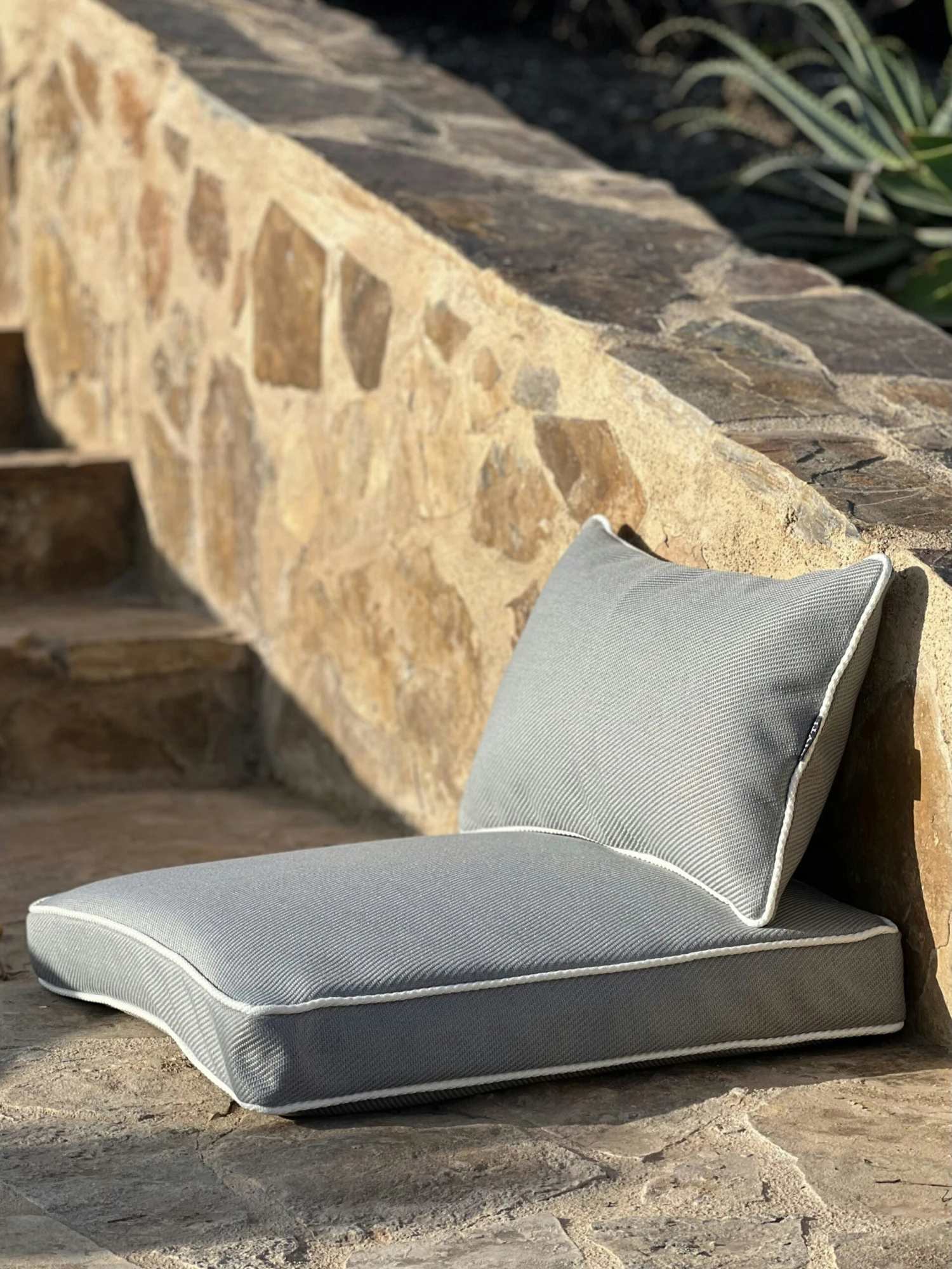 Plain Cushion 40x65 Cm, Grey 2 Plain Cushion 40x65 Cm, Grey - Image 2