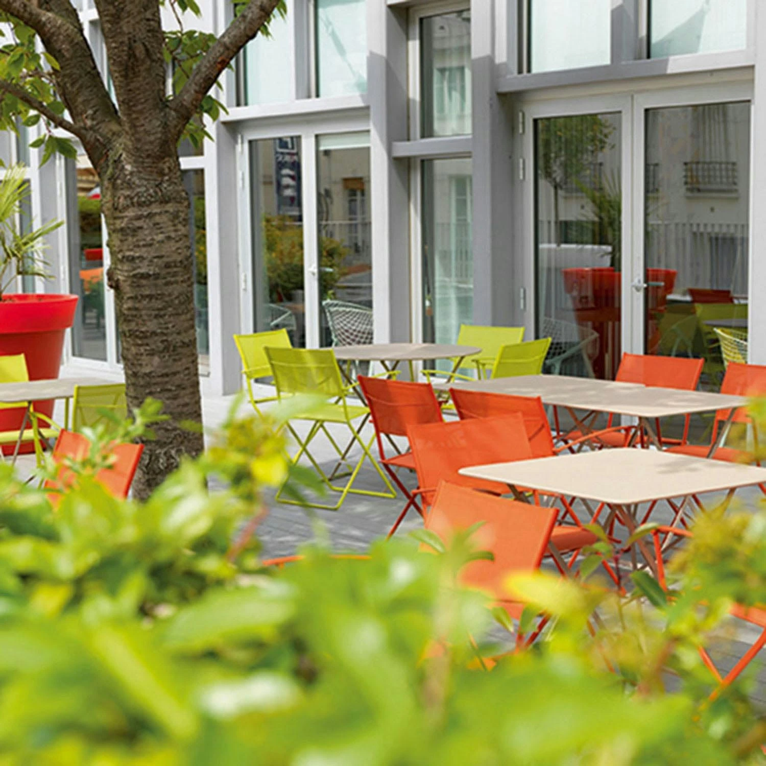 Bistro Table Ø96, Storm Grey 2 Bistro Table Ø96, Storm Grey - Image 2