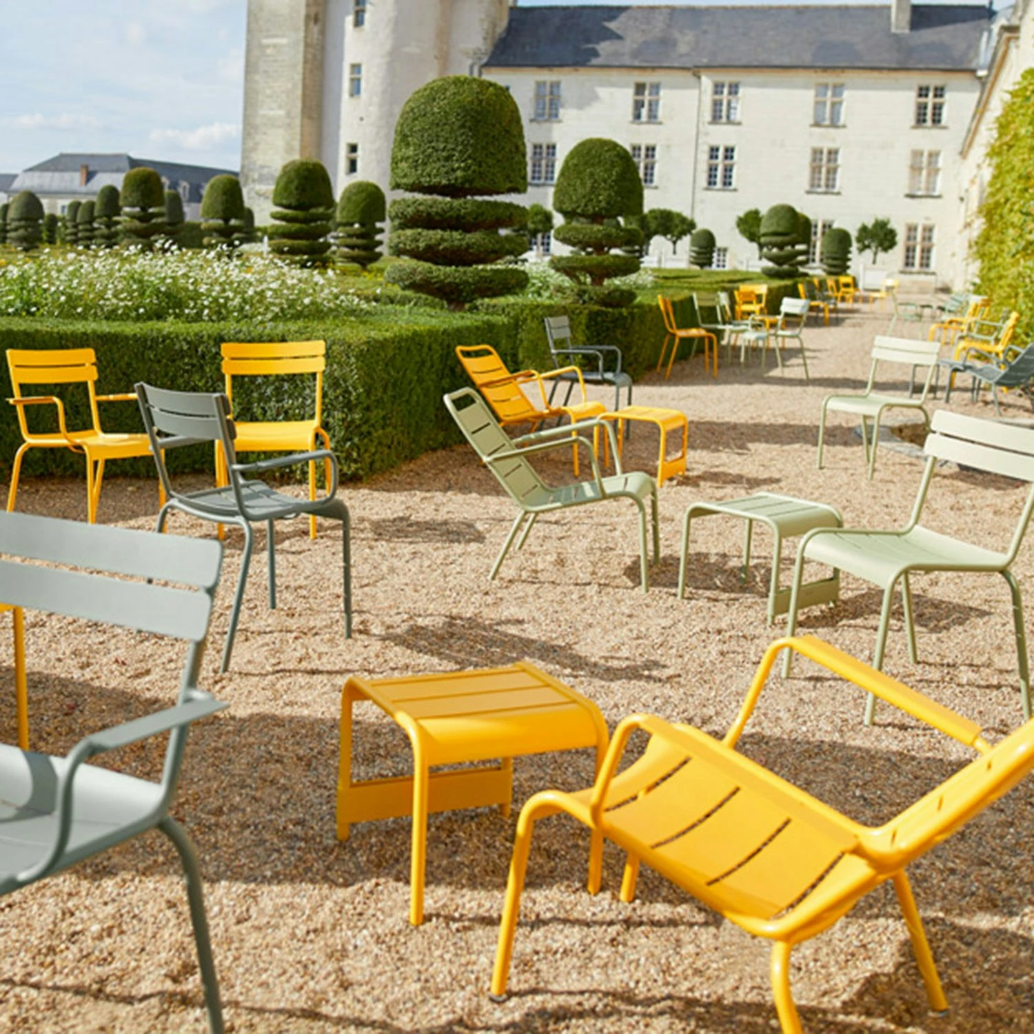 Luxembourg Footstool, Liquorice 2 Luxembourg Footstool, Liquorice - Image 2