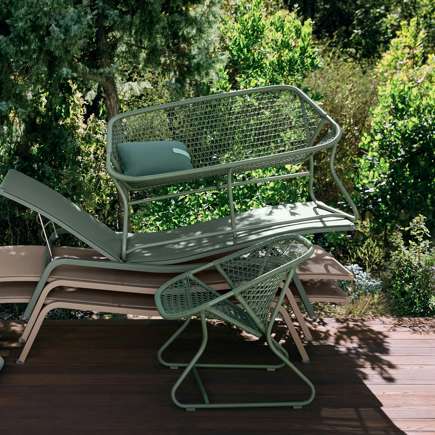 Sixties Bench, Cactus 2 Sixties Bench, Cactus - Image 2