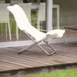 FIAM Fiesta Soft Pillow, White -Hay Sales Store fiam fiesta soft pillow 13