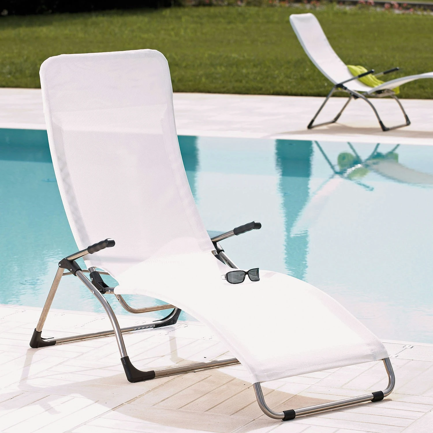 FIAM Samba Deck Chair, White 5 FIAM Samba Deck Chair, White - Image 5