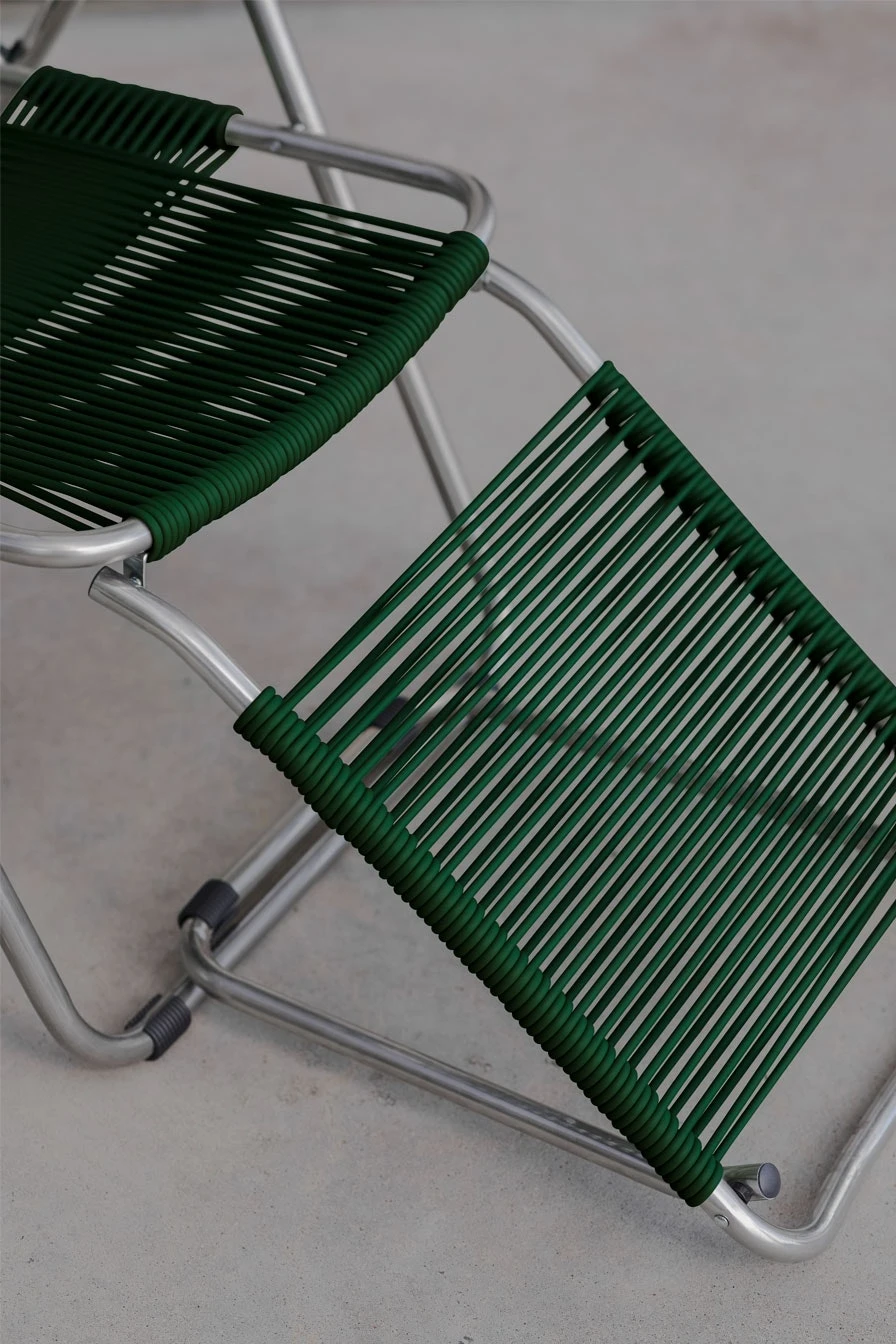 FIAM Spaghetti Sunbed, Matte Green 2 FIAM Spaghetti Sunbed, Matte Green - Image 2