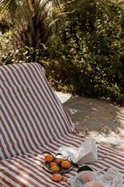 Stripe Pear Bath Sheet, 100x150 Cm -Hay Sales Store garbo friends stripe pear 2