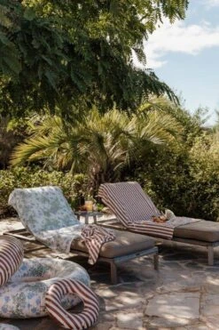 Stripe Pear Bath Sheet, 100x150 Cm -Hay Sales Store garbo friends stripe pear 3