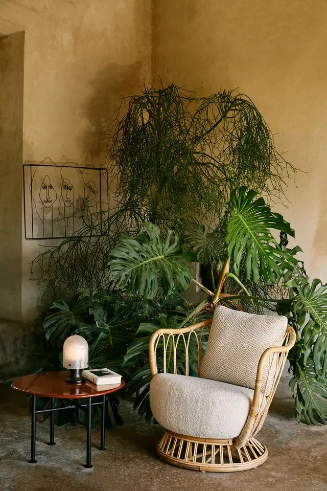 Gubi Carmel Coffee Table 60x60 Cm, Rock Red 6 Gubi Carmel Coffee Table 60x60 Cm, Rock Red - Image 6