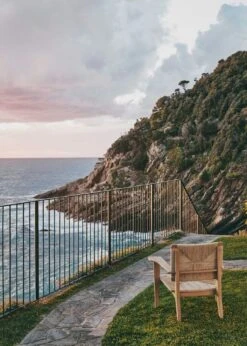 Gubi F-Chair Outdoor Lounge Chair Teak 11 Gubi F-Chair Outdoor Lounge Chair Teak -Hay Sales Store gubi f chair outdoor lounge chair 5