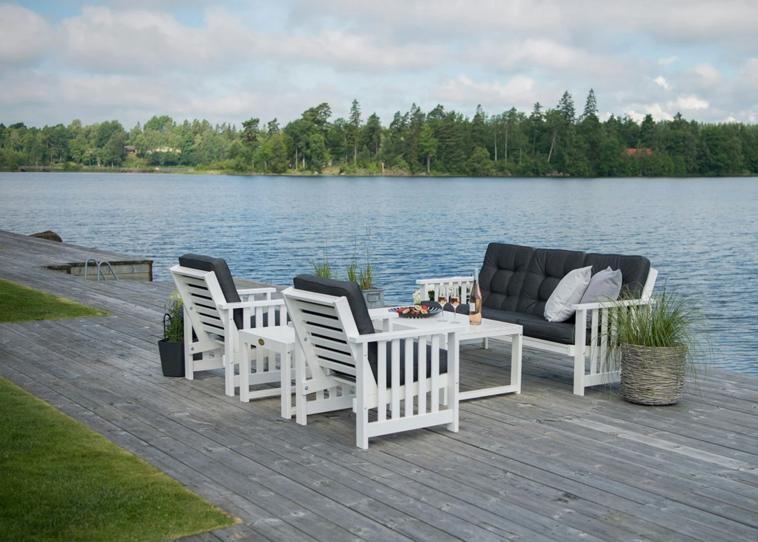 Gotland Armchair, White 2 Gotland Armchair, White - Image 2