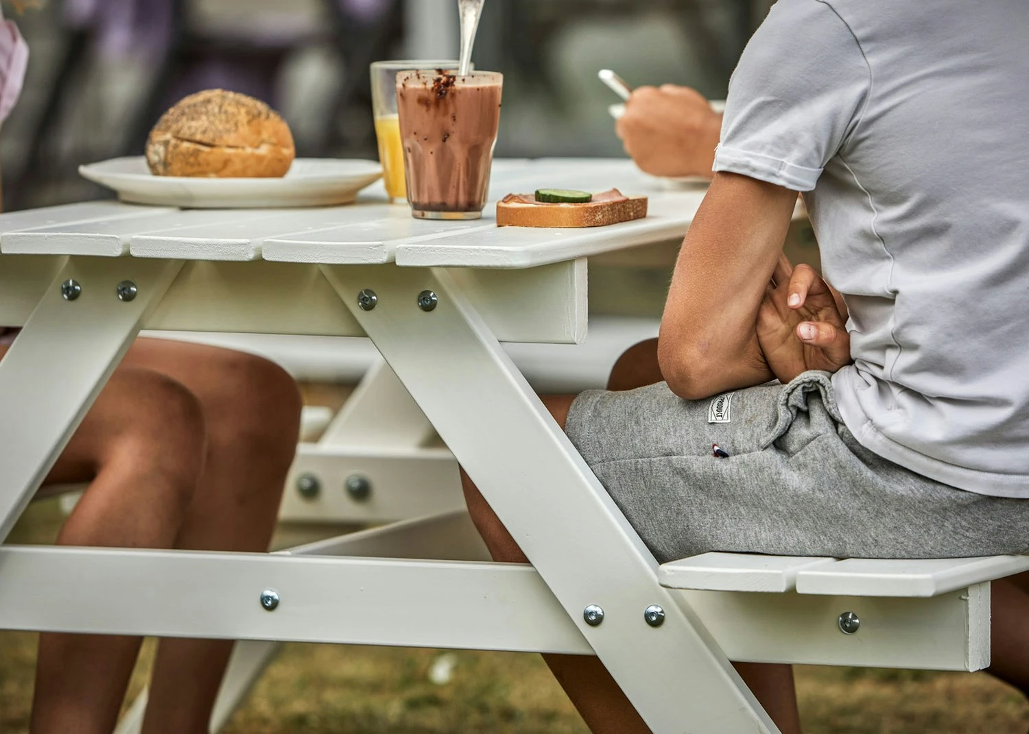 Picnic Mini Picnic Table 48x90 Cm, White 3 Picnic Mini Picnic Table 48x90 Cm, White - Image 3