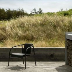 NAMI Lounger, Black -Hay Sales Store houe nami lounge chair monocolor olive green 7