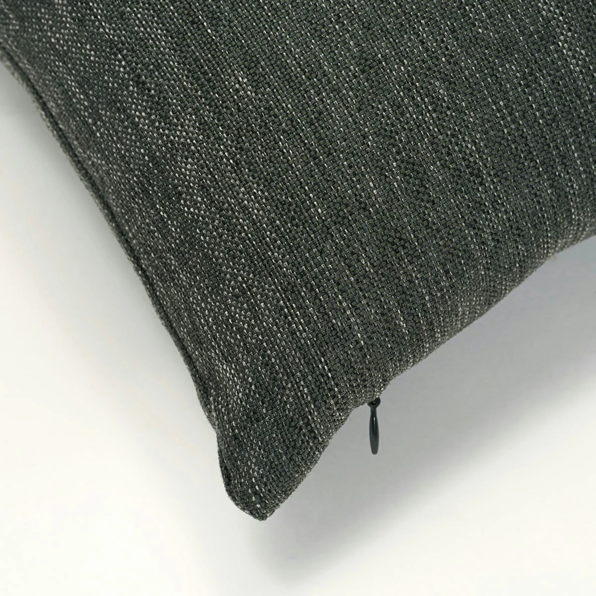 House Doctor Fine Cushion Water Repellent Army Green, 30x60 Cm 3 House Doctor Fine Cushion Water Repellent Army Green, 30x60 Cm - Image 3