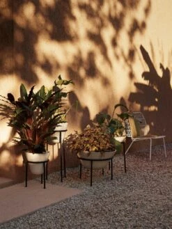 Menu Daiza Planter Ivory, Ø25x65 Cm -Hay Sales Store menu daiza planter h35 25 ivory 10