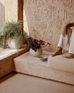 Menu Plantas Planter Ivory, 26 Cm -Hay Sales Store menu plantas planter h 17 ivory 16