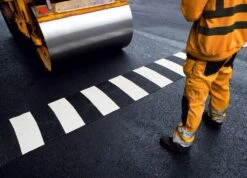 Bob Rug 70x120 Cm, Black/Vanilla -Hay Sales Store pappelina bob rug black vanilla 3 1