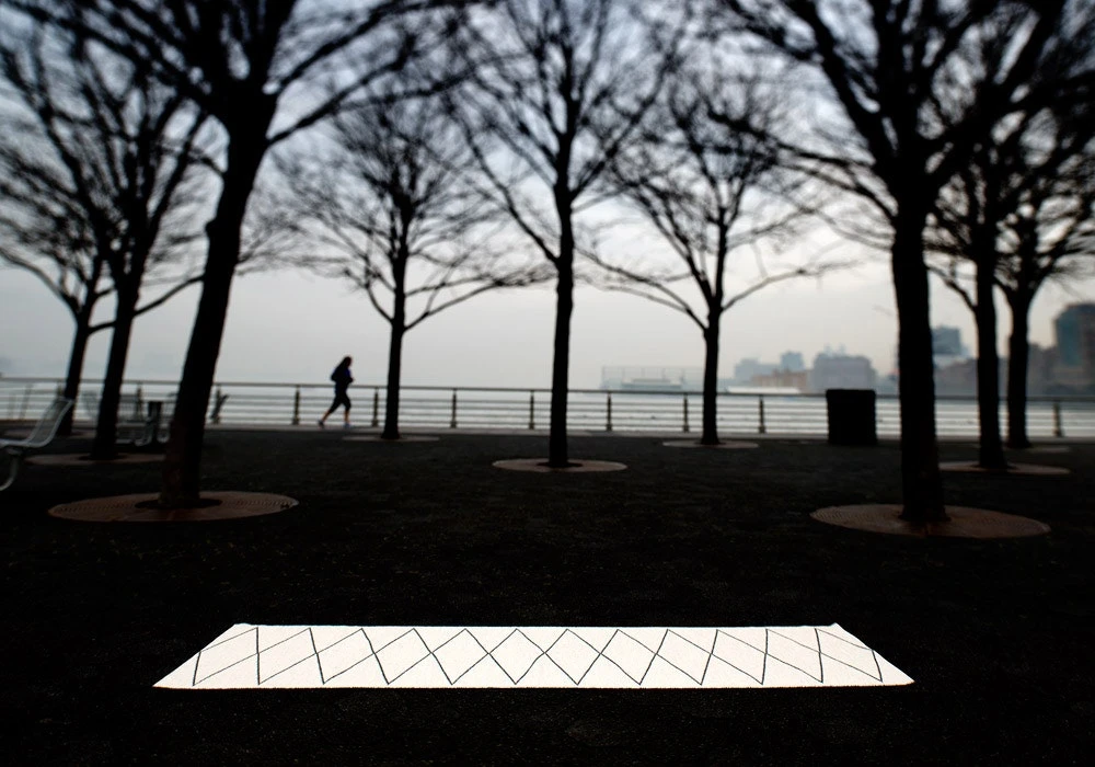 Max Rug 70x320 Cm, Black/Vanilla 3 Max Rug 70x320 Cm, Black/Vanilla - Image 3