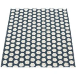 Noa Rug Dark Blue / Vanilla / Warm Grey, 70x90 Cm