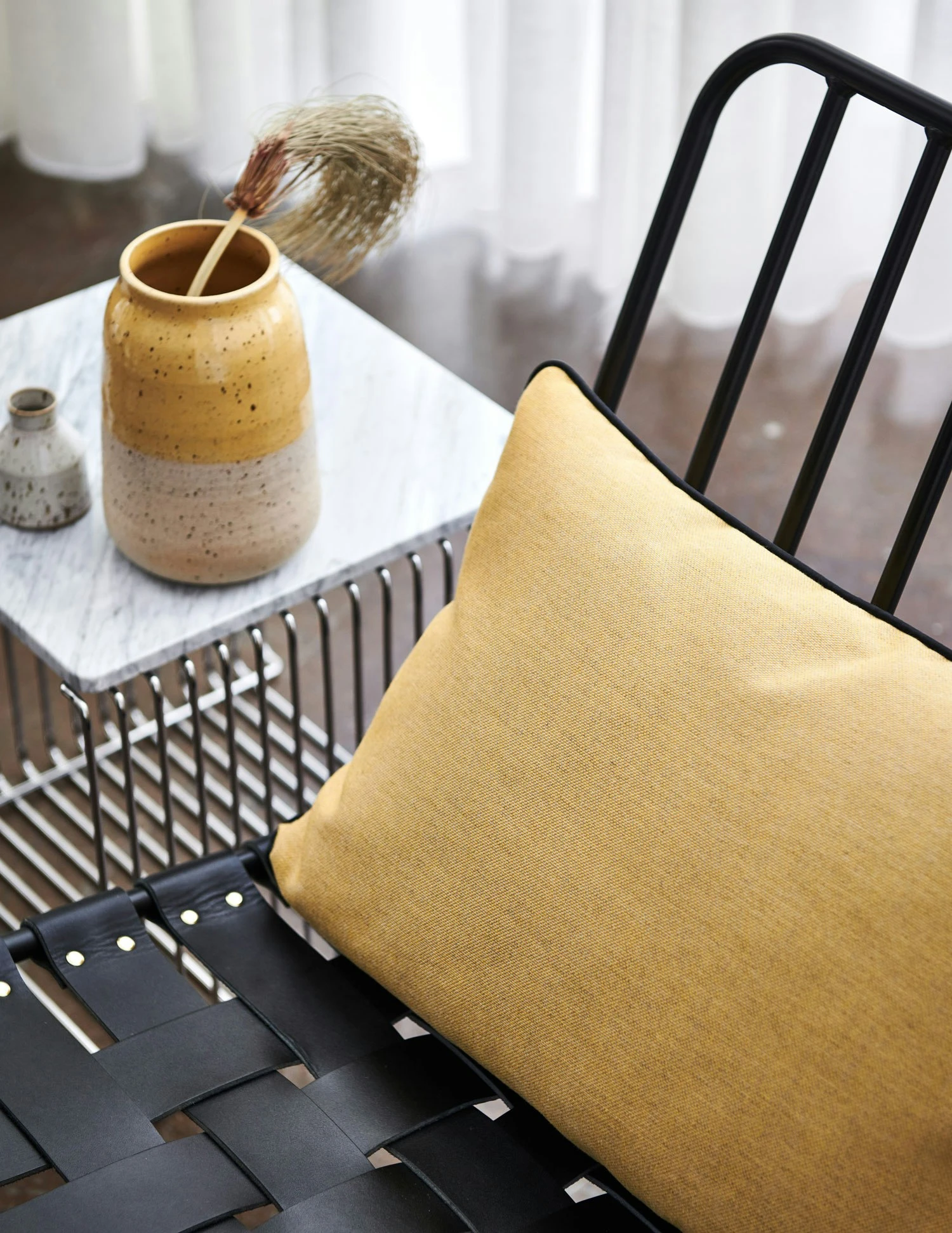 Ray Cushion Amber, 38x58 Cm 2 Ray Cushion Amber, 38x58 Cm - Image 2