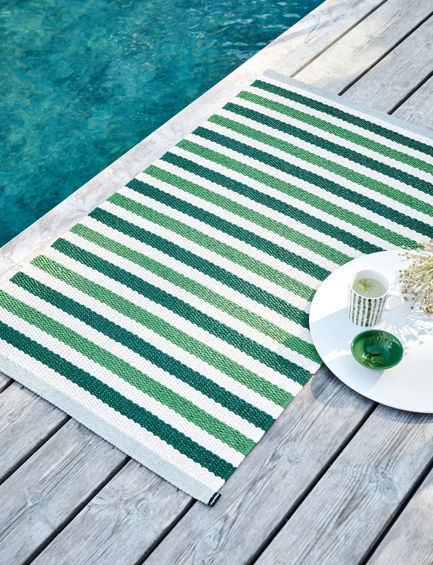 Teo Rug Dark Green / Grass Green / Vanilla, 140x200 Cm 4 Teo Rug Dark Green / Grass Green / Vanilla, 140x200 Cm - Image 4