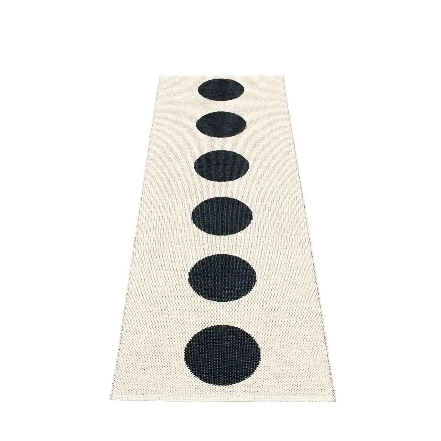 Vera Rug 70x375 Cm, Black/Vanilla 2 Vera Rug 70x375 Cm, Black/Vanilla - Image 2